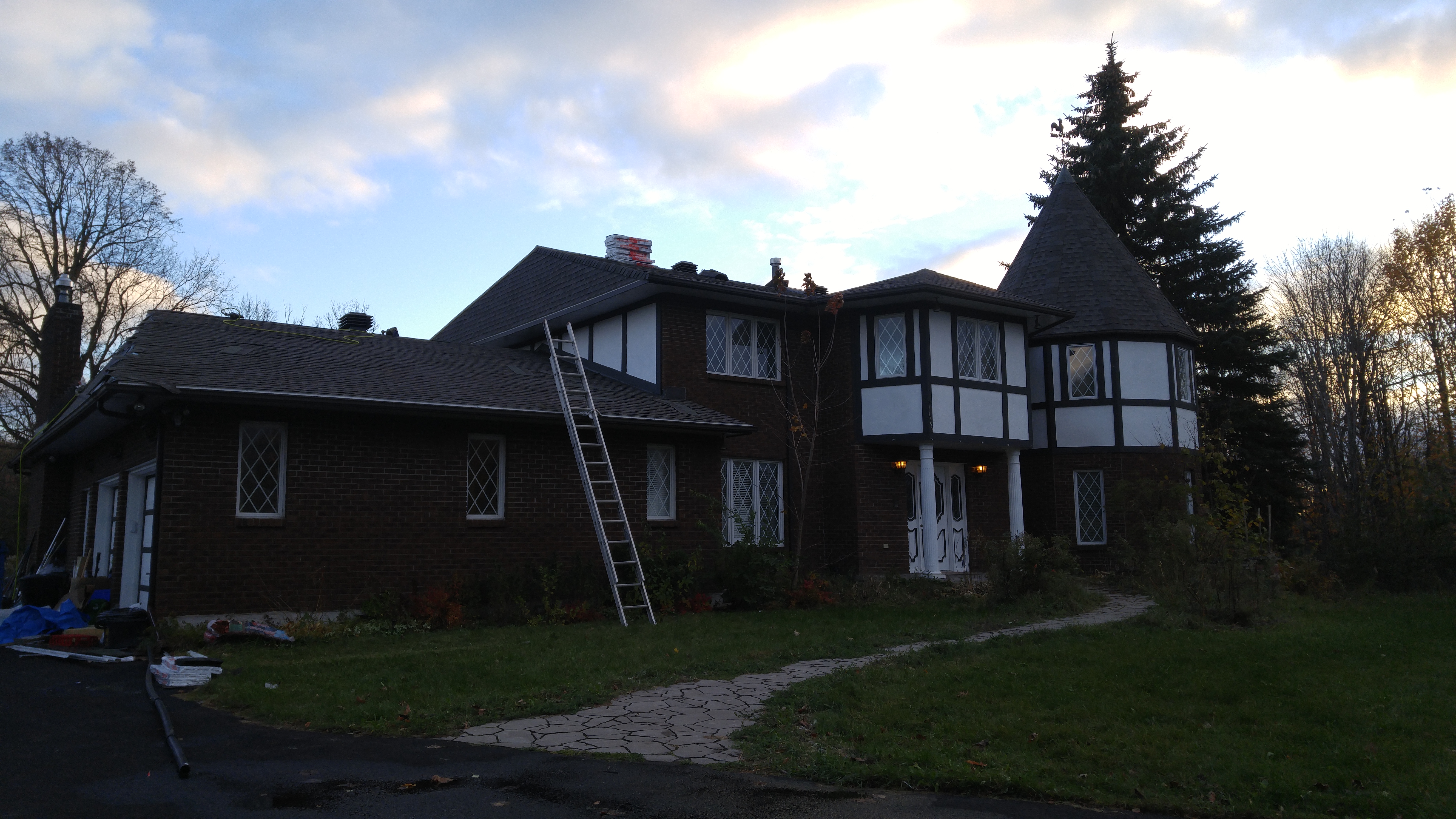 Cedar Hill Golf Course — Golf Course Community Roof Replacement