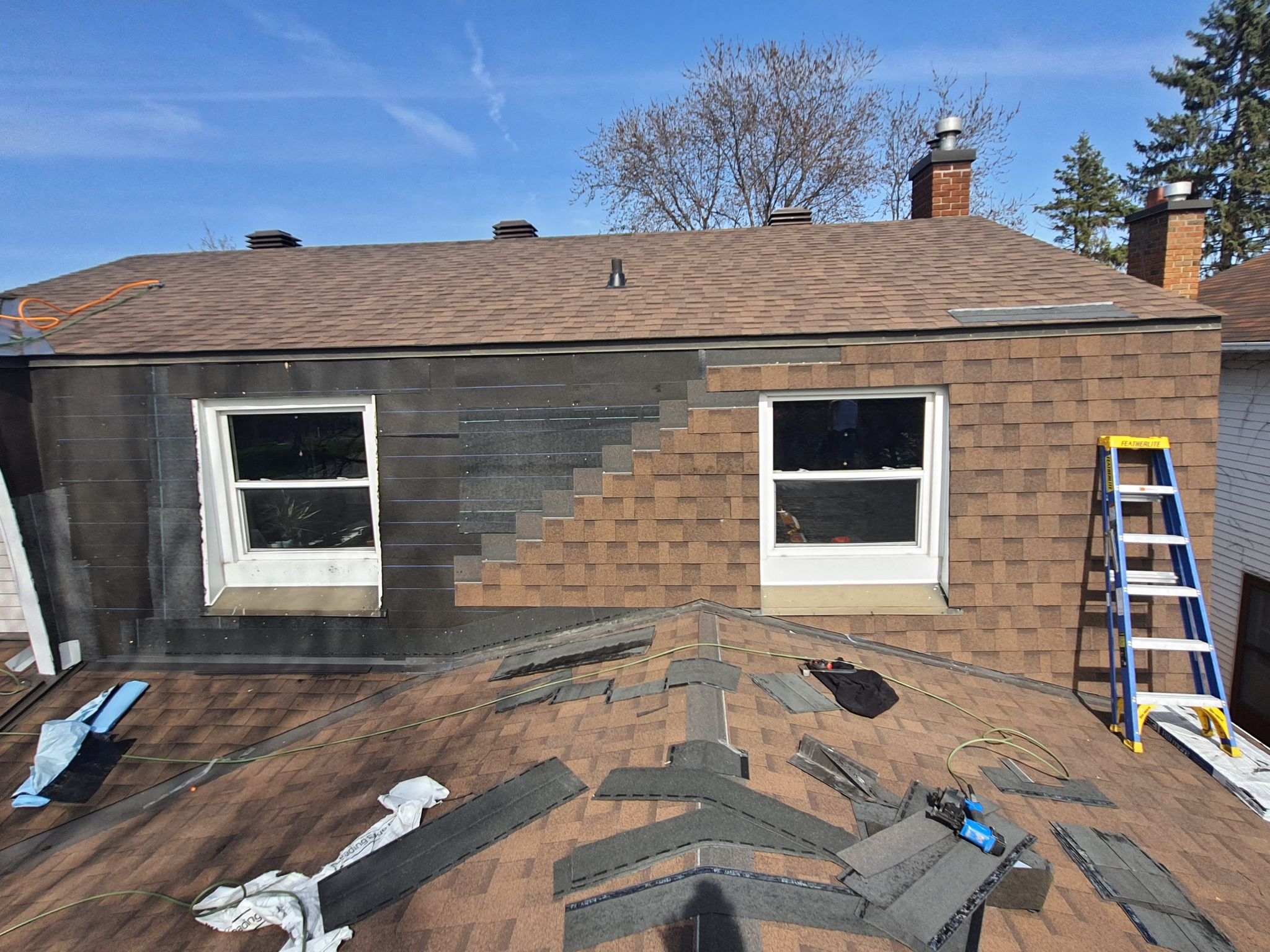 mansard roof replacement Kanata Lakes Ottawa – CRC Biltmore Dual Brown